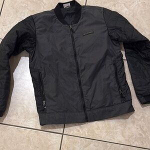 COLUMBIA Black Bomber Jacket Sleek Minimalist Design